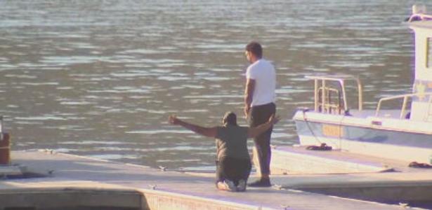 mãe e irmão visitam o Lago Pireu, onde a atriz Glee desapareceu